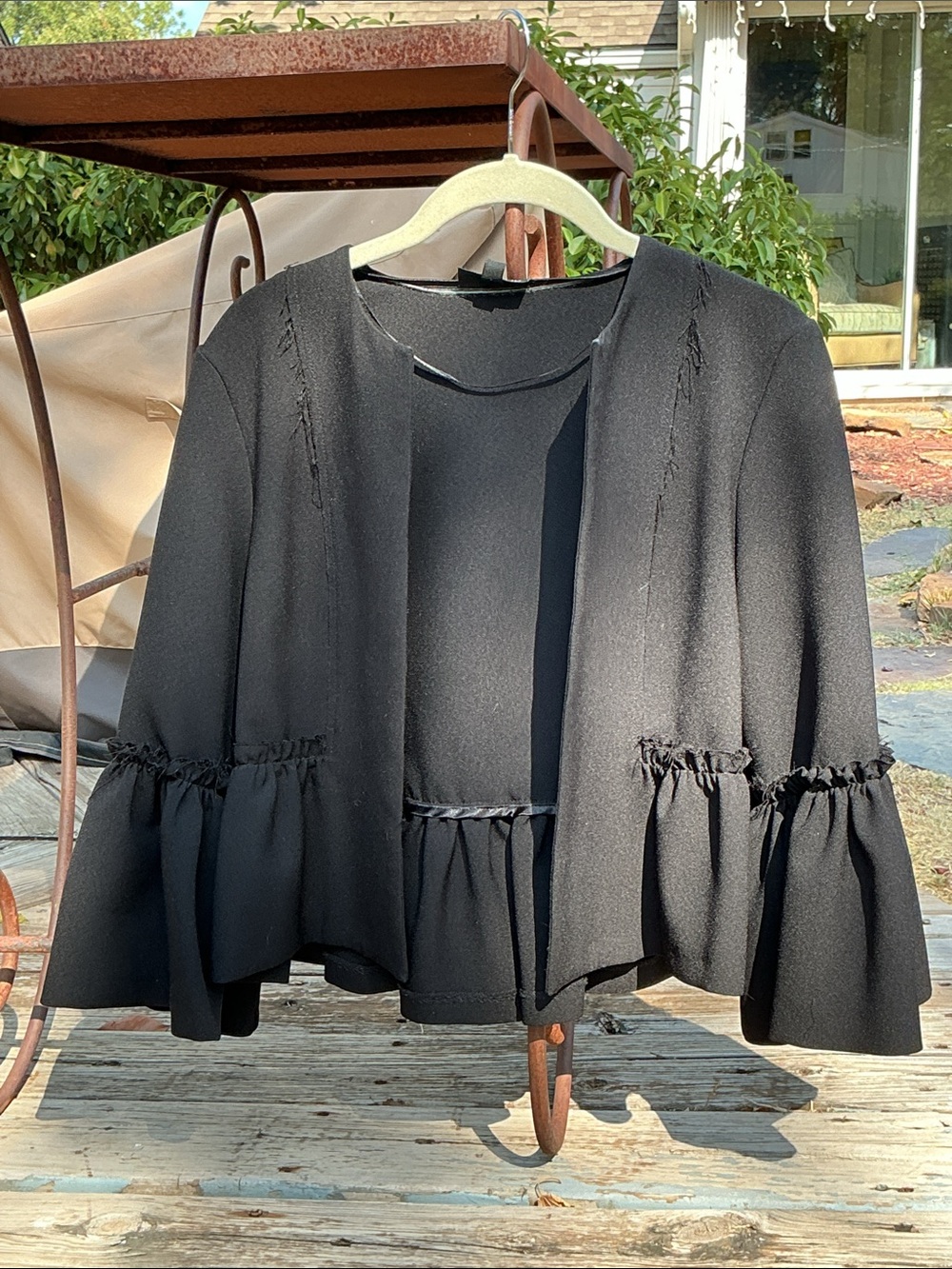 Topshop Black Ruffle-Sleeve Cropped Blazer
